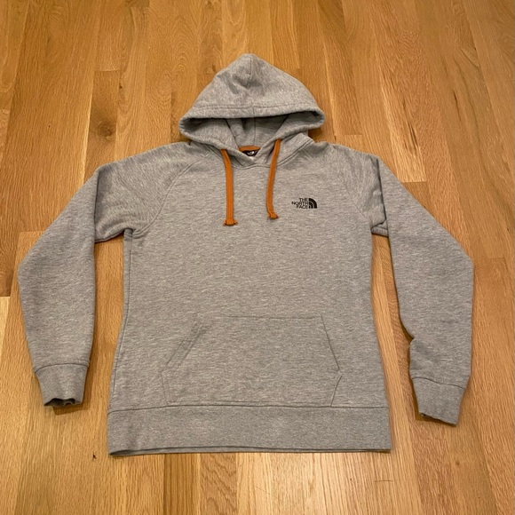 The North Face Gray Sweatshirt w Hood/ Pullover /Back Screen-Print  / Female S - Picture 3 of 16